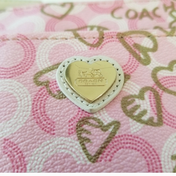 Coach Waverly hearts Swingpack Crossbody bag - Picture 5 of 11